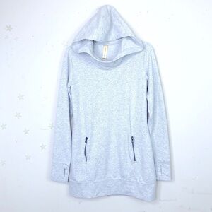 LUCY grey hooded sweatshirt